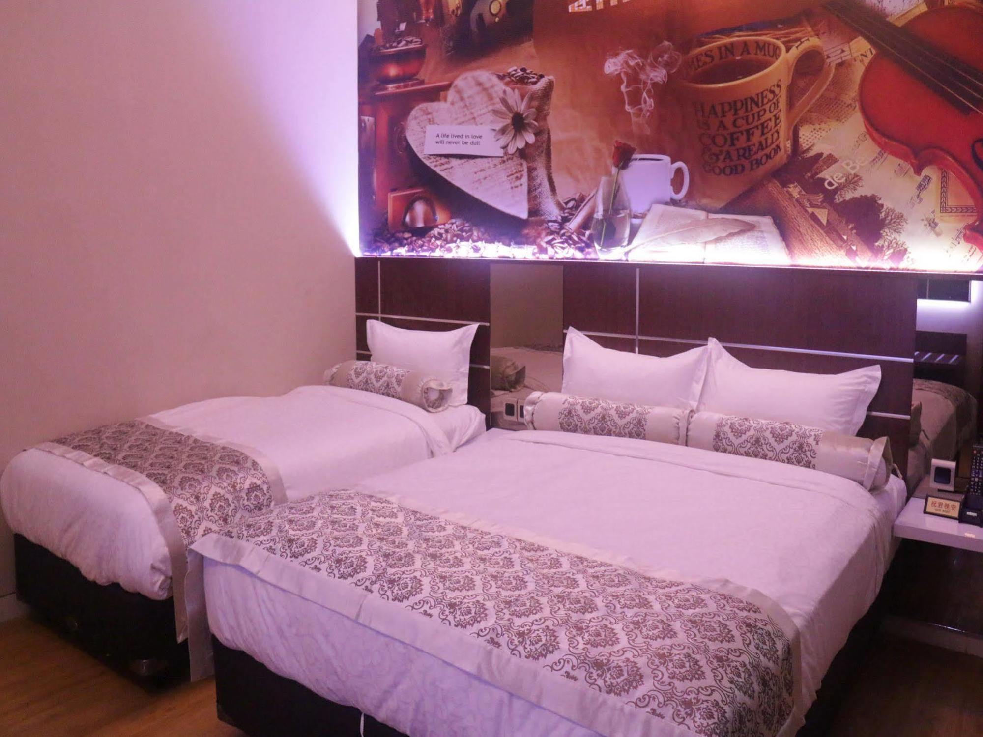 Malang City Boulevard Homestay Экстерьер фото